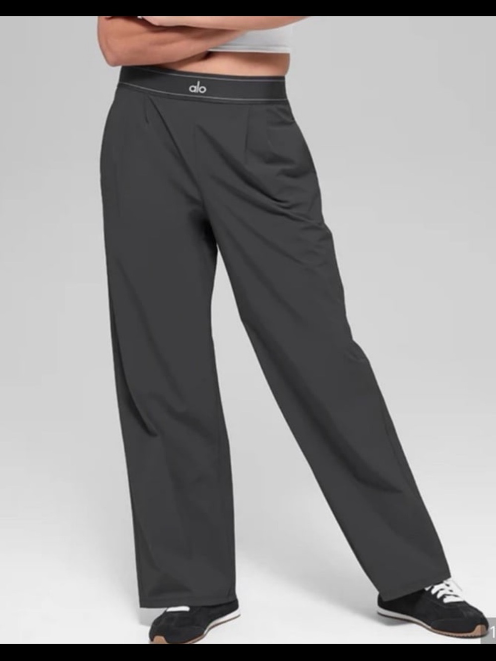 Alo yoga suit up trousers size large anthracite